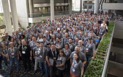 Signarama Presents Franchisees Awards